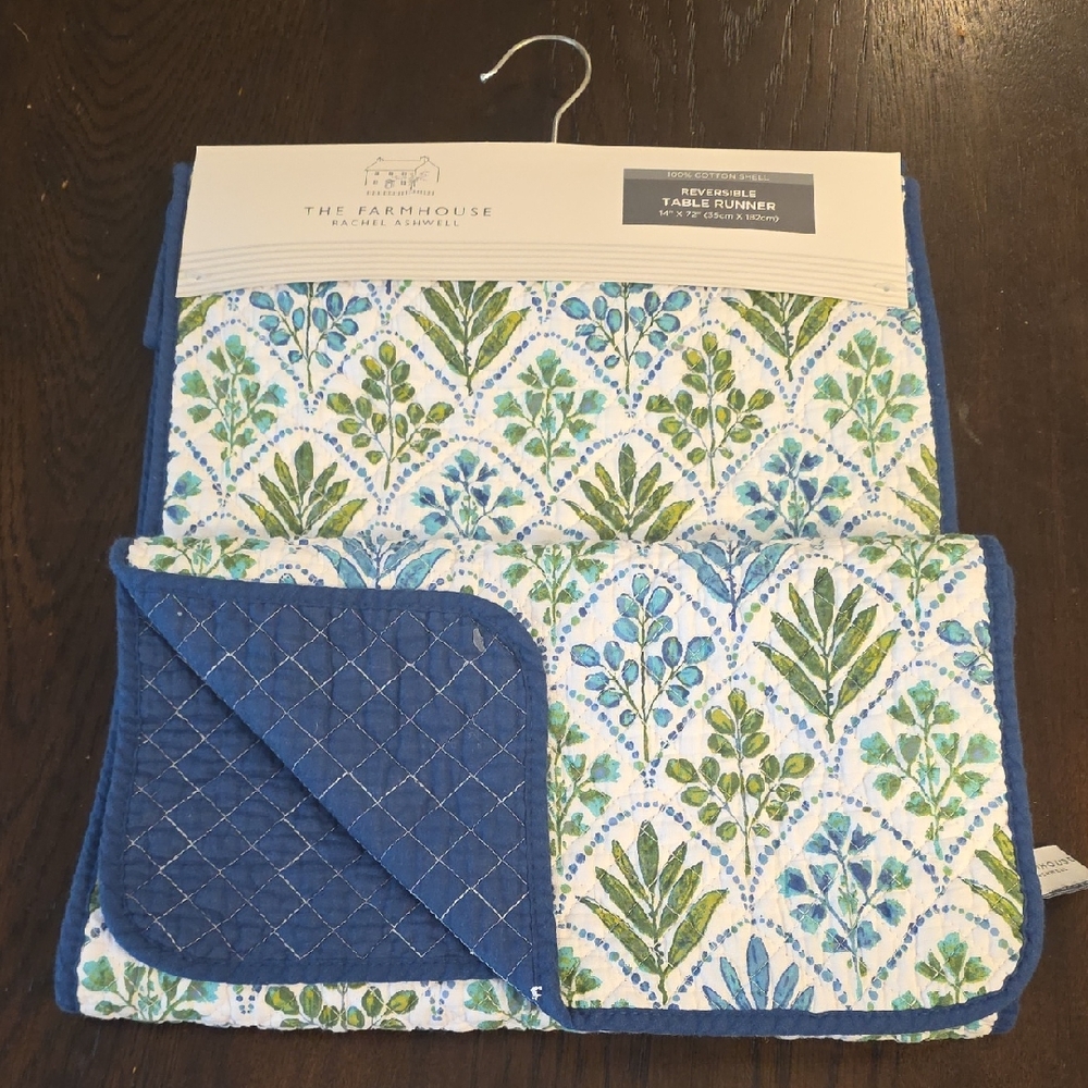Rachel Ashwell Blue and Green Table Runner